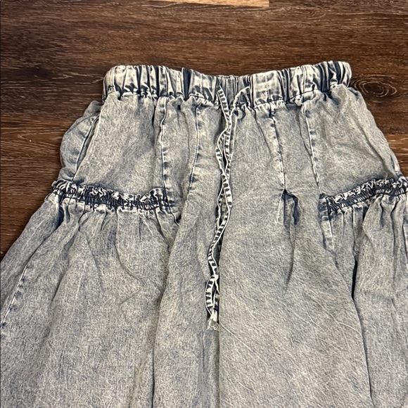 Oli & Hali Flowy Pants - Picture 3 of 3